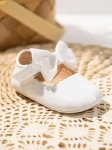 dojenčkovi čevlji, udobje, varnost, elegance, prvi koraki, visokokakovostni materiali