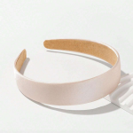 trak za deklice, biser elegance, otroška eleganca, svečani dodatki, visokokakovostni otroški dodatki, nežen trak, pastelno roza, funkcionalni otroški dodatki